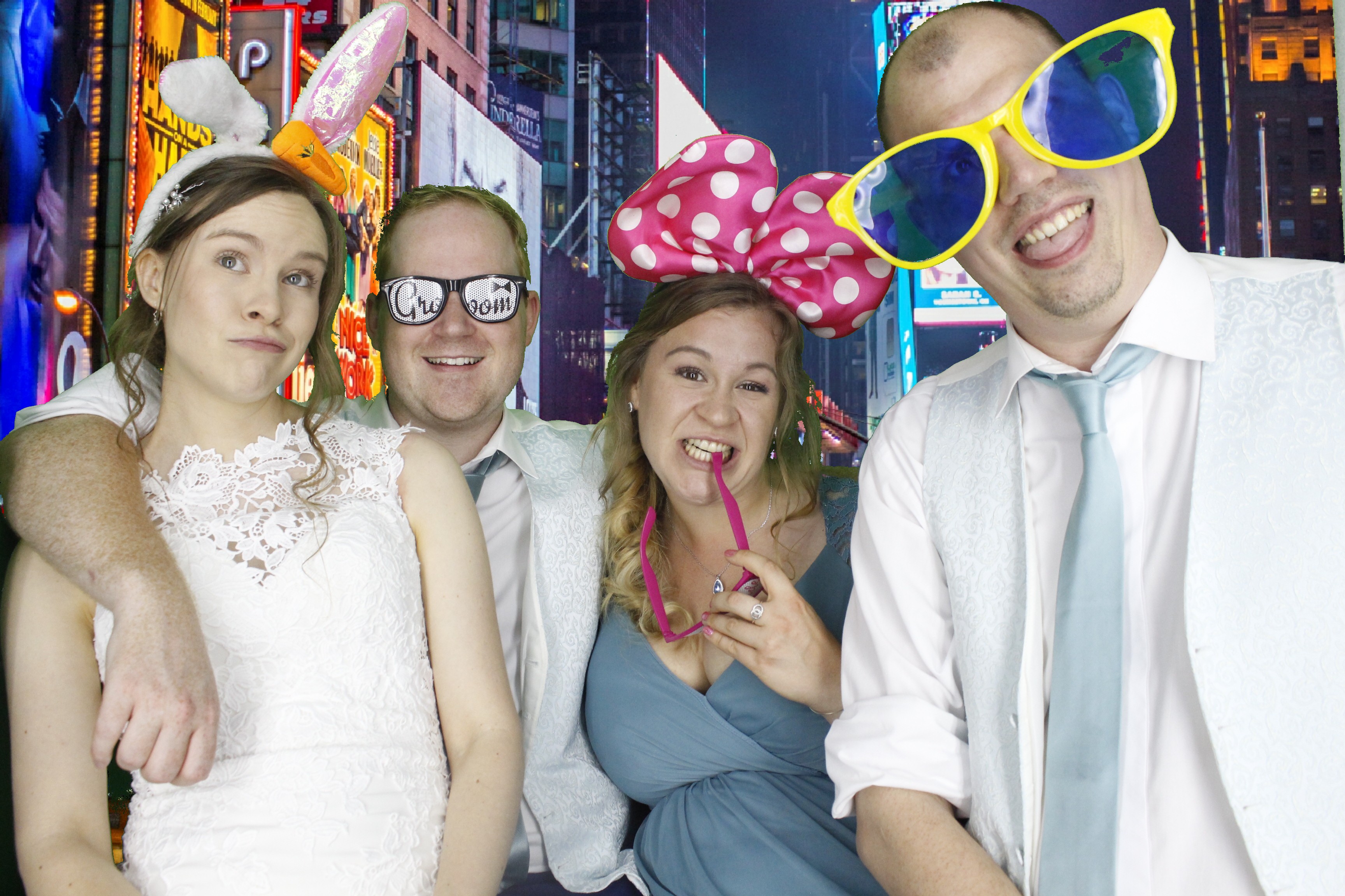Rebecca and Warren's Wedding | View more photos from the event at gallery.myphotoboothexperience.co.uk/u/MyPhotoBoothExperienceLtd/Rebecca-and-Warrens-Wedding